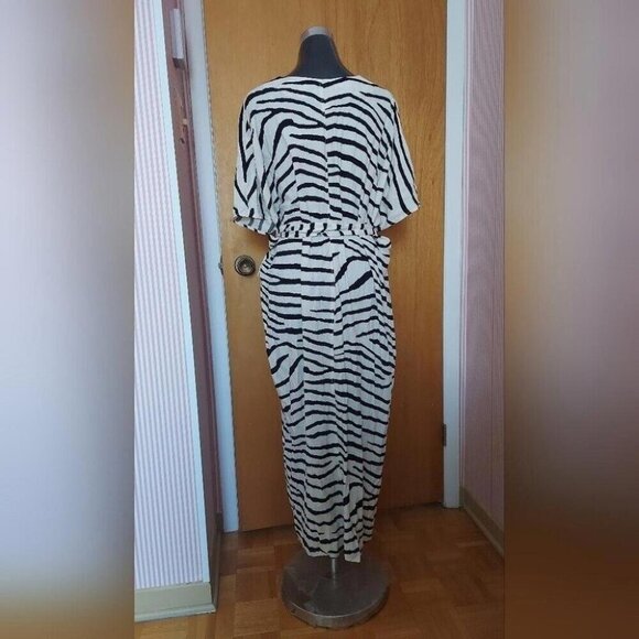 NWT Zebra Print Kaftan Dress Oversized Maxi Resort Streetwear X - Picture 3 of 8